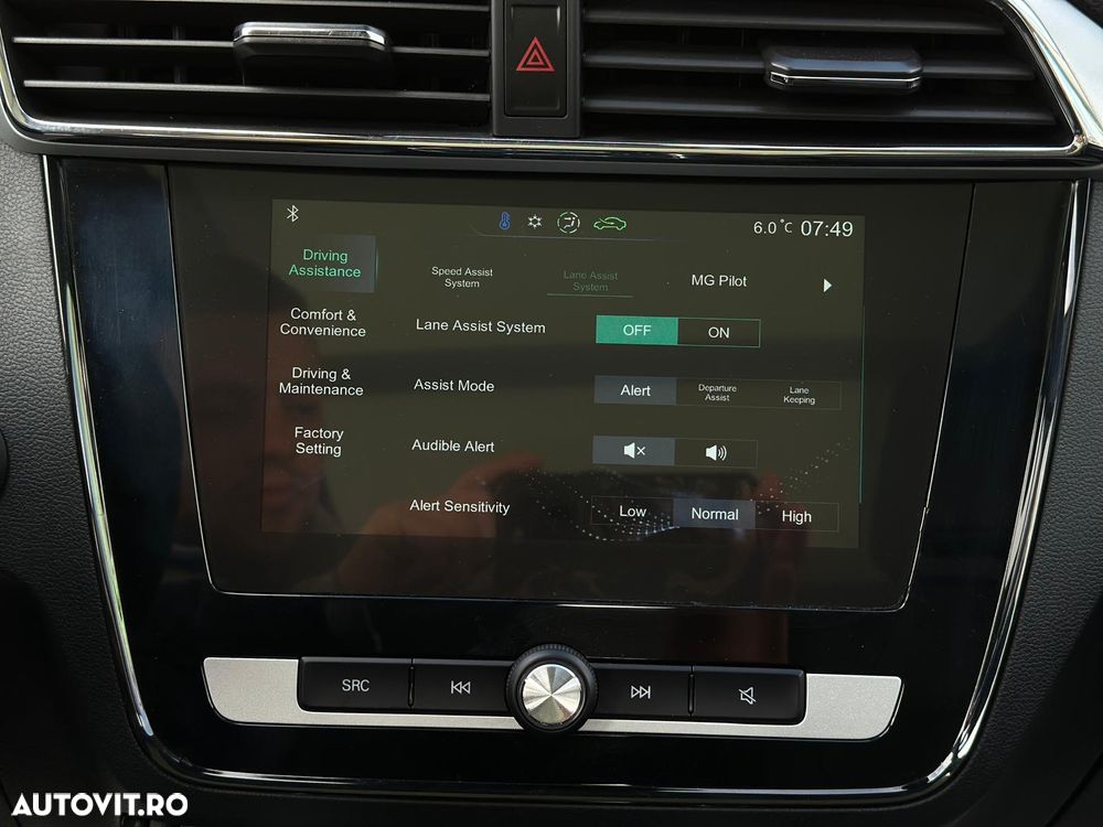 MG ZS EV Luxury - 32