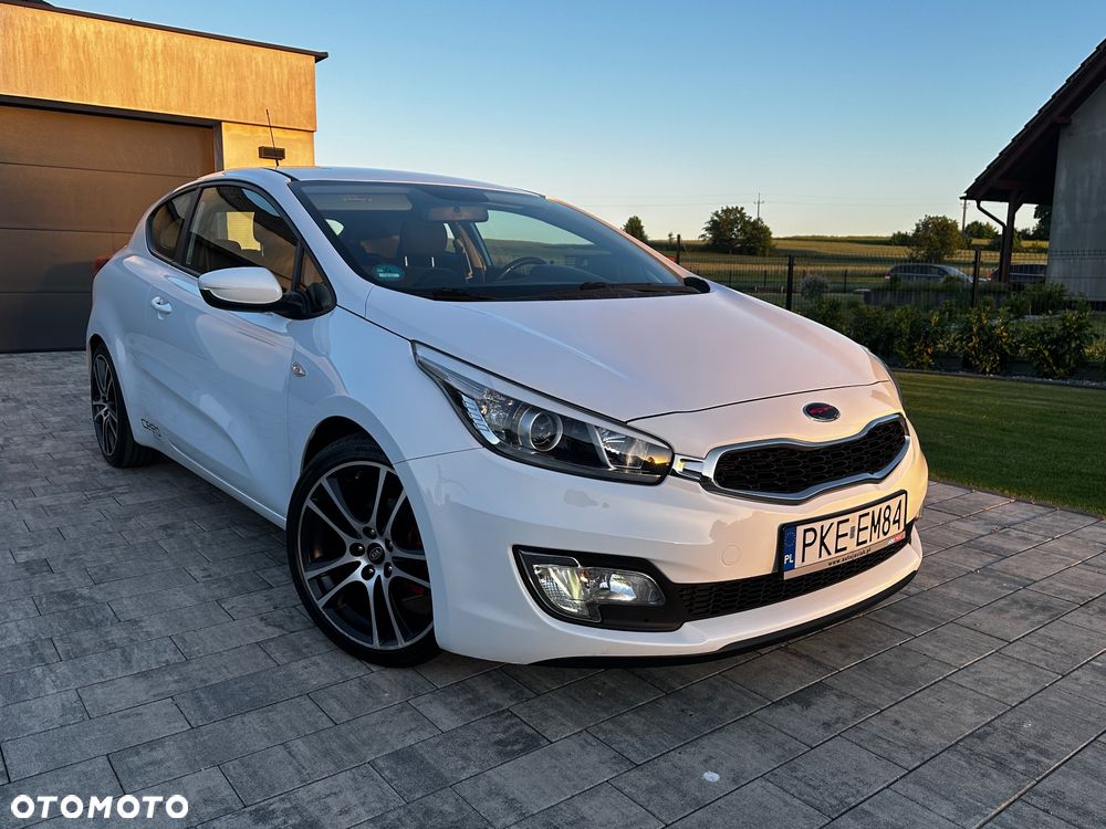 Kia ProCeed - 6