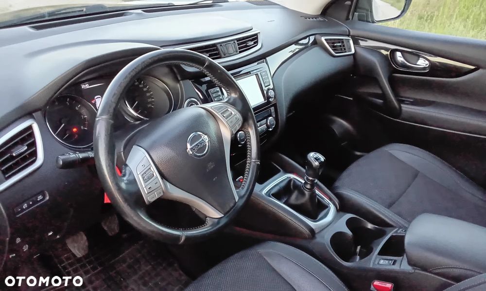 Nissan Qashqai - 16