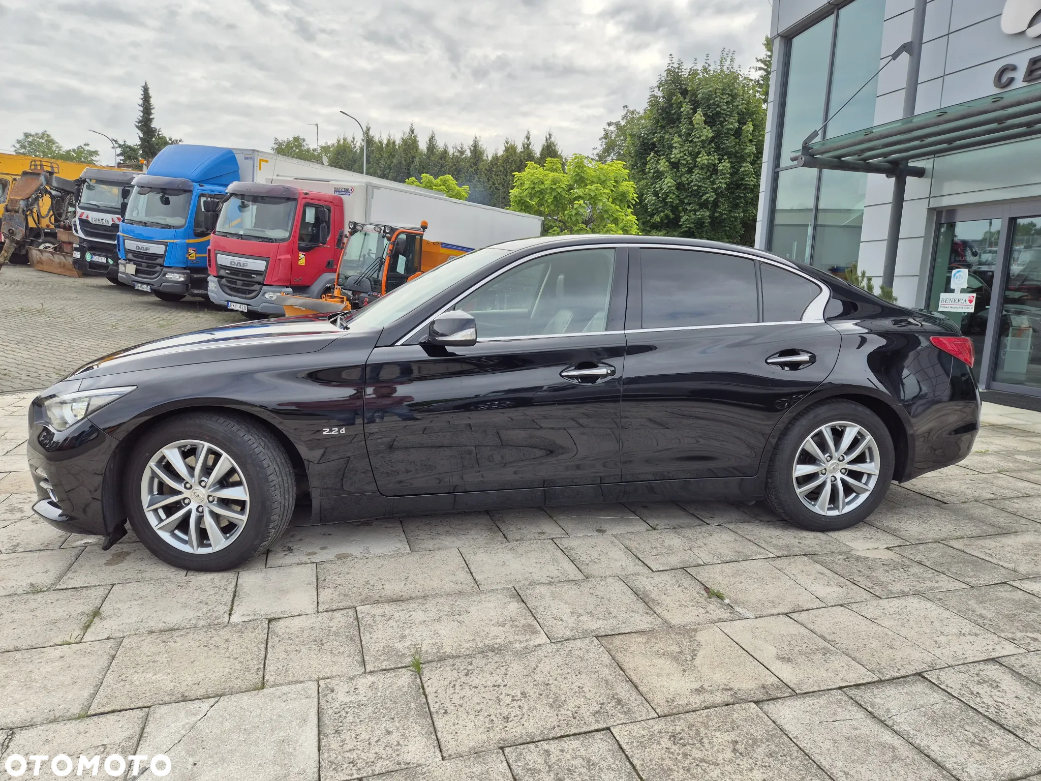 Infiniti Q50 2.2d Premium - 13