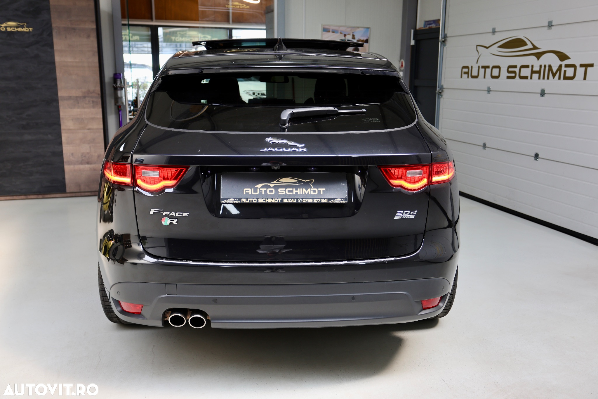 Jaguar F-Pace D165 AWD R-Dynamic S - 6