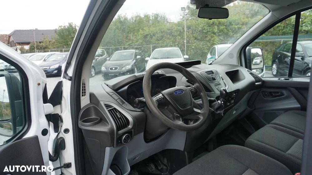 Ford Transit Custom - 11