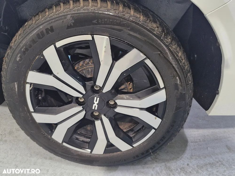 Dacia Logan TCe 90 CVT Comfort - 5