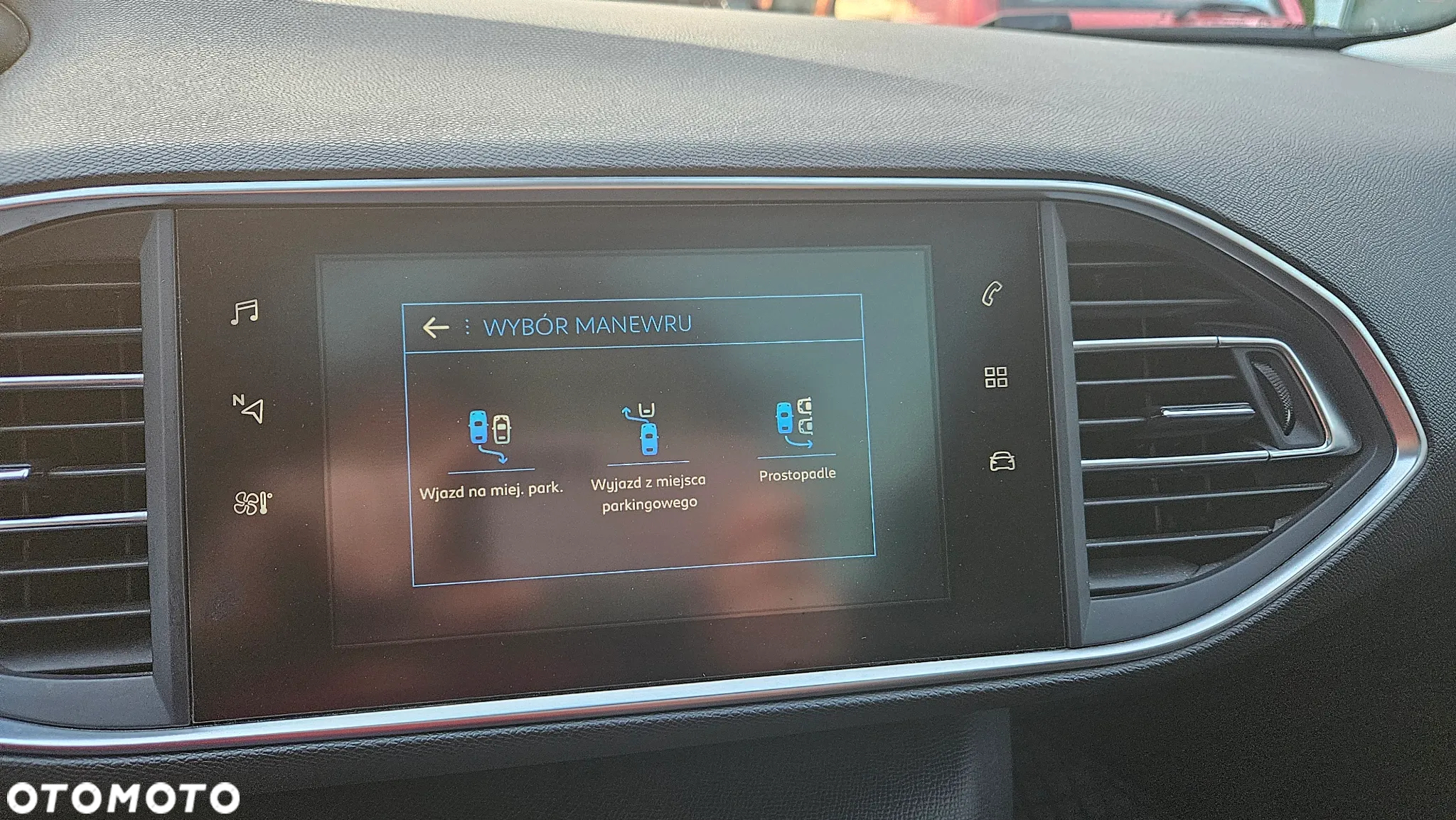 Peugeot 308 - 13