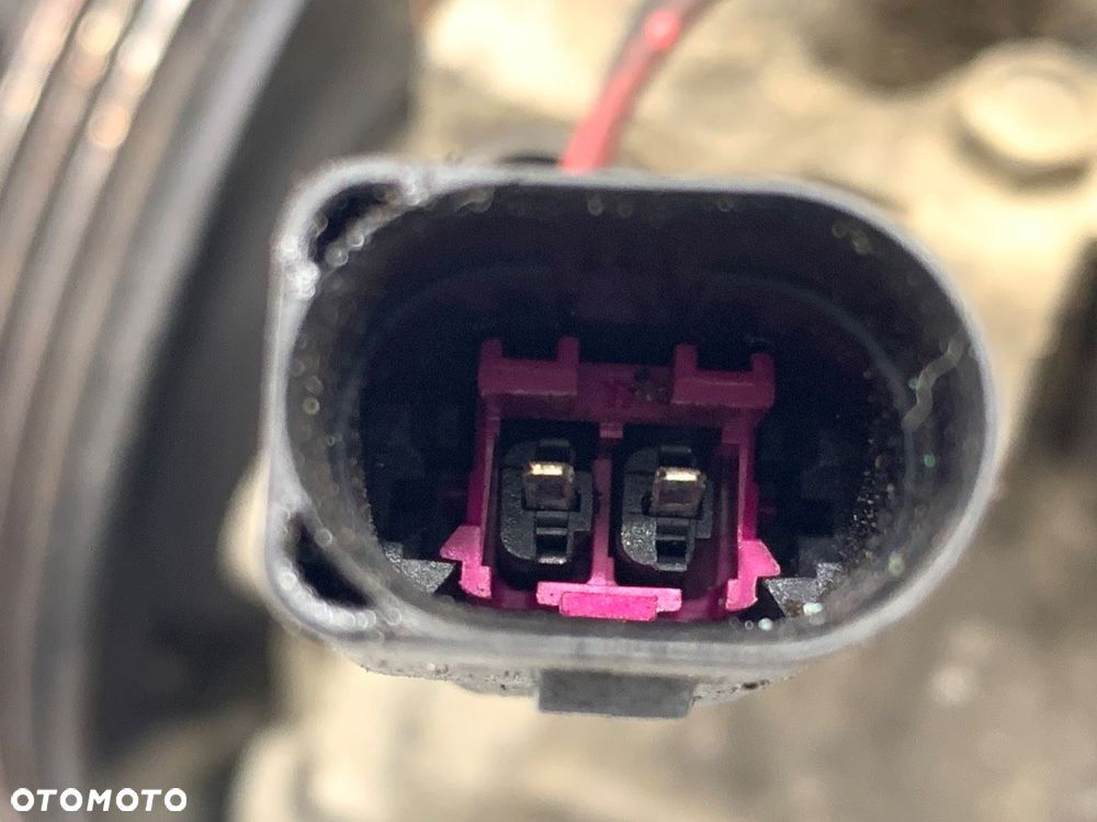 SPRĘŻARKA KLIMATYZACJI  AUDI A6 C5 Avant (4B5) 1997 - 2005 2.5 TDI 132 kW [180 KM] olej napędowy - 3