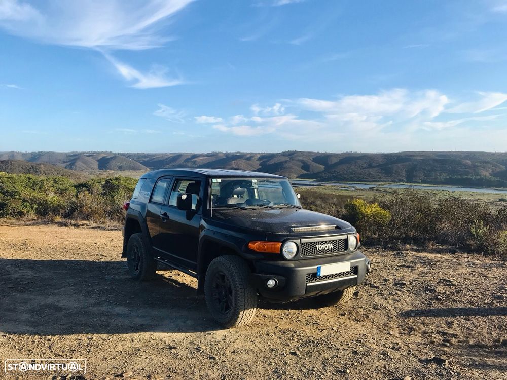 Toyota FJ Cruiser - 15