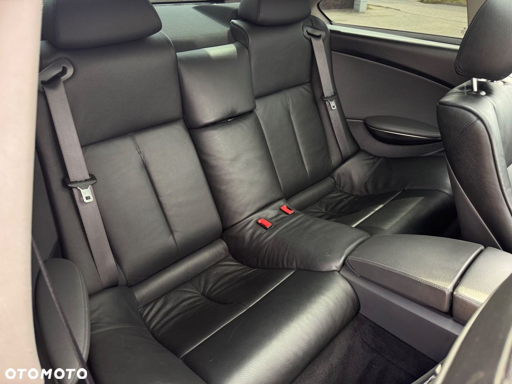 BMW Seria 6 630 i - 22