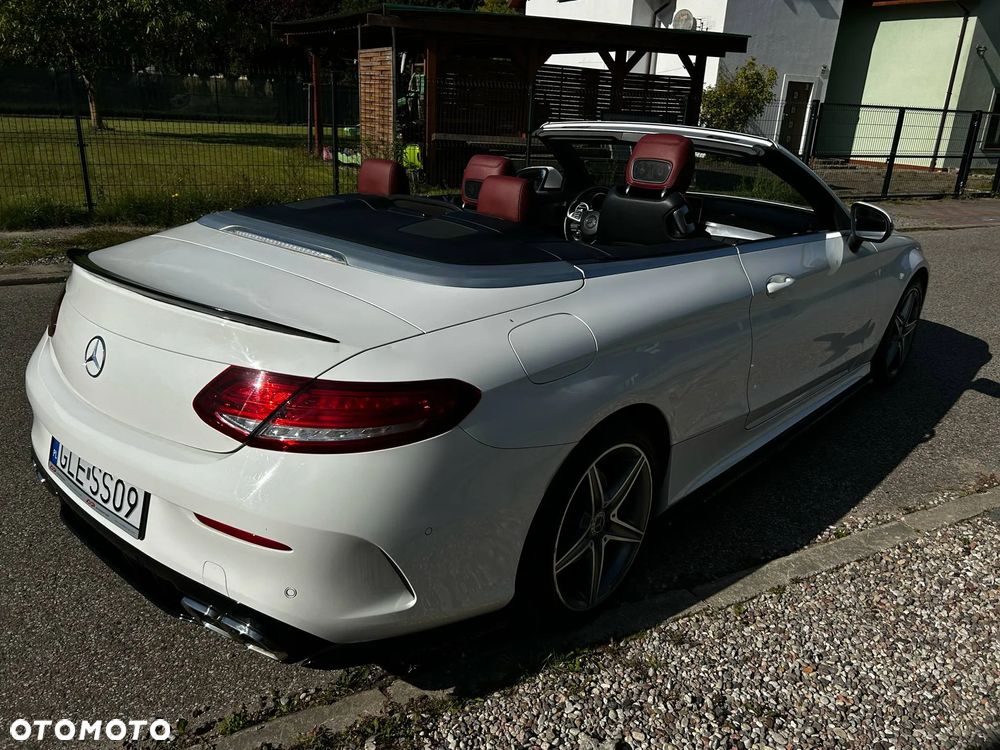 Mercedes-Benz Klasa C 200 Kabriolet 9G-Tronic - 24