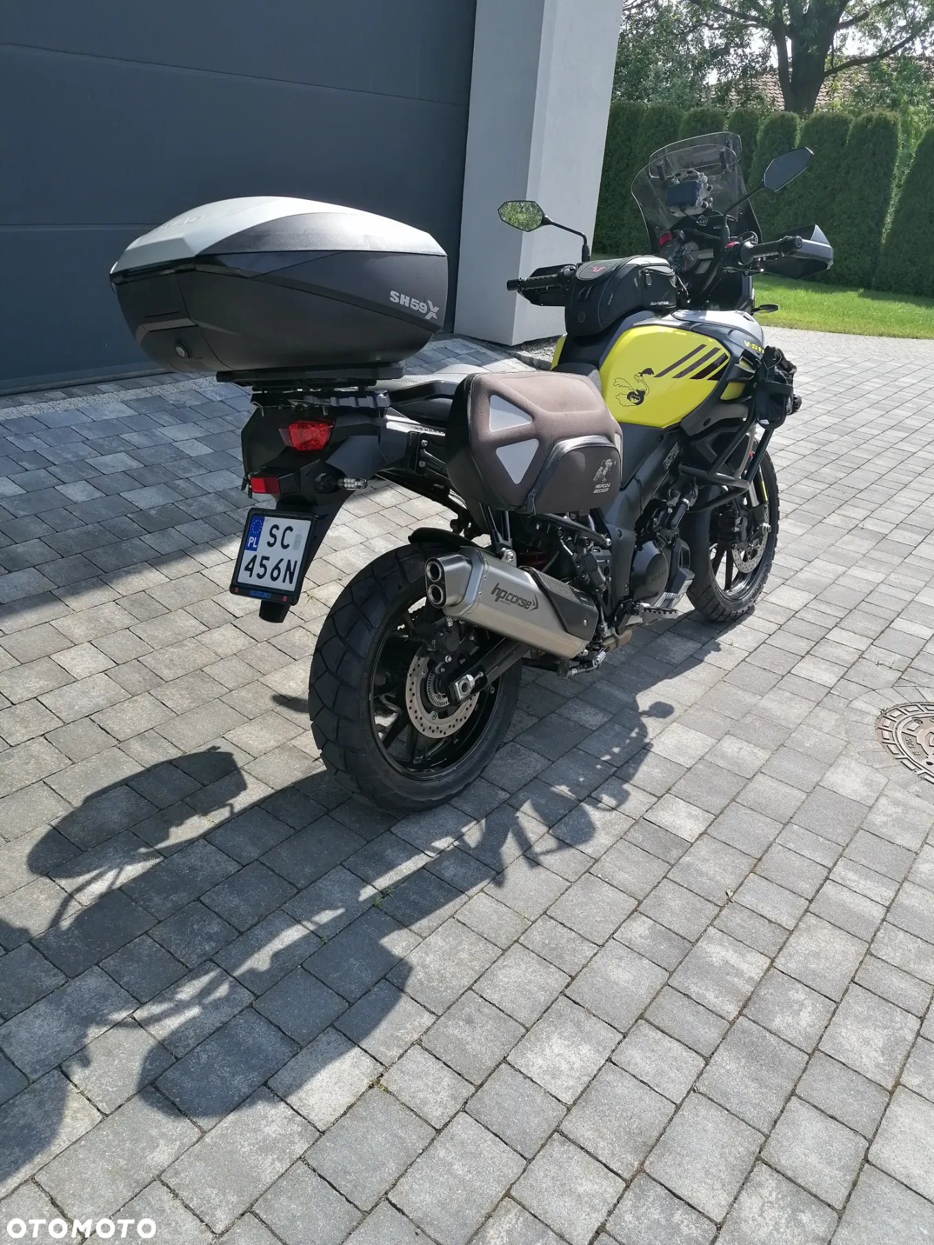 Suzuki V-STROM