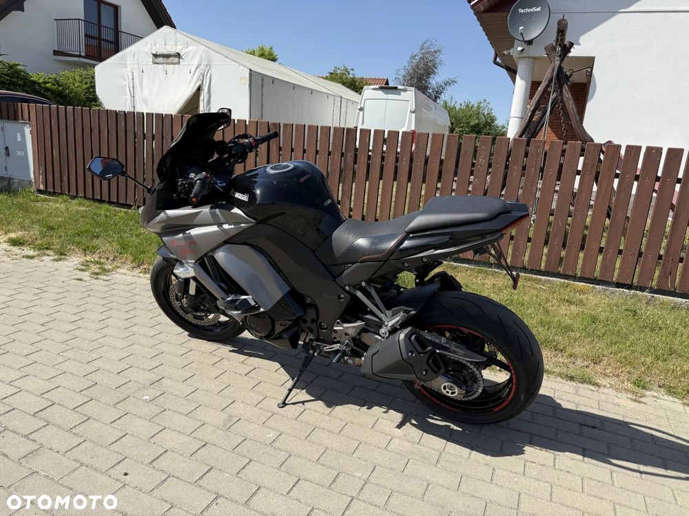 Kawasaki Z - 4