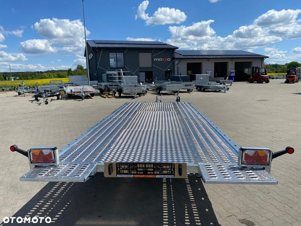 Lorries Dostawa laweta UCHYLNA GRAWITACYJNIE 550x201cm DMC3500kg wypełnienie z blachy alu - 4