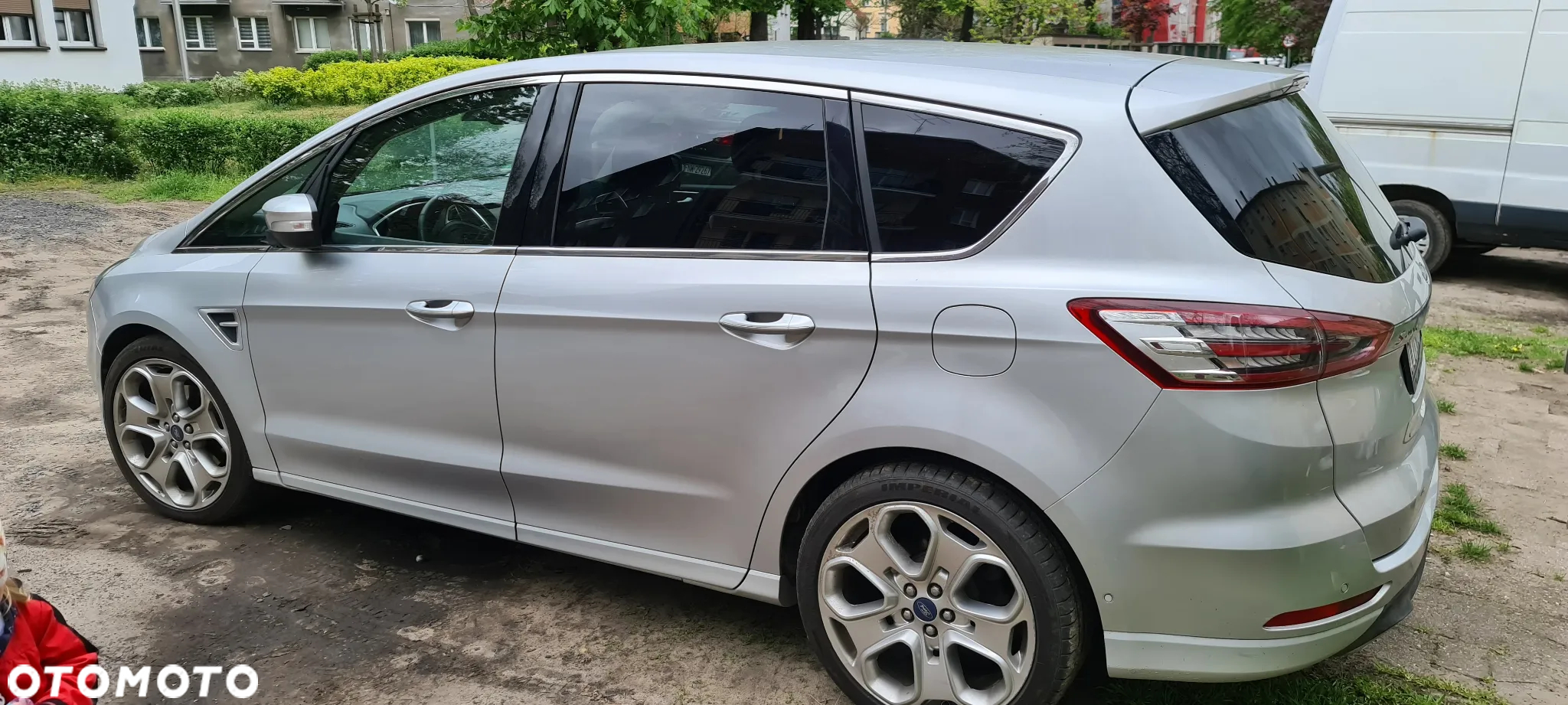 Ford S-Max - 21
