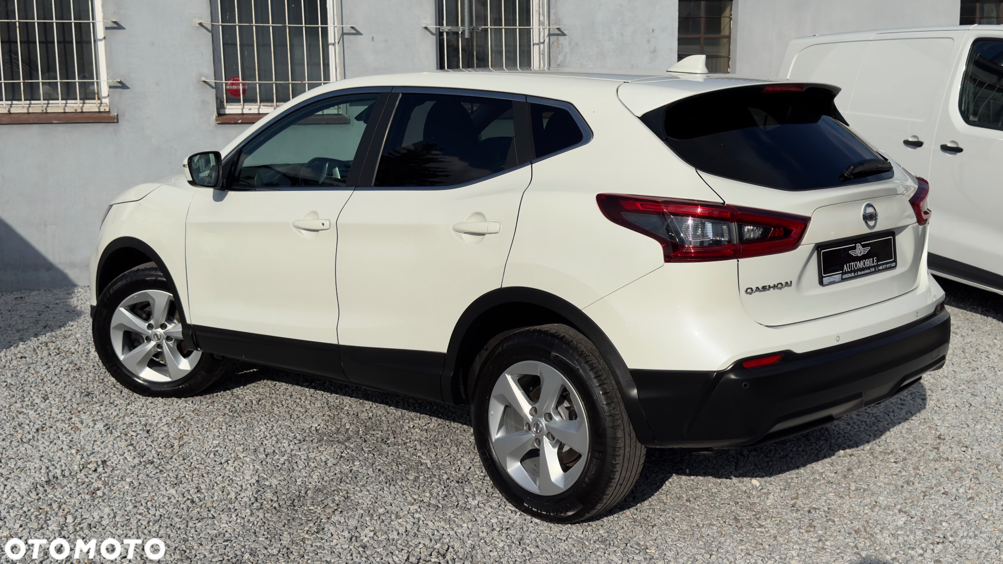 Nissan Qashqai 1.2 DIG-T Acenta EU6 - 18