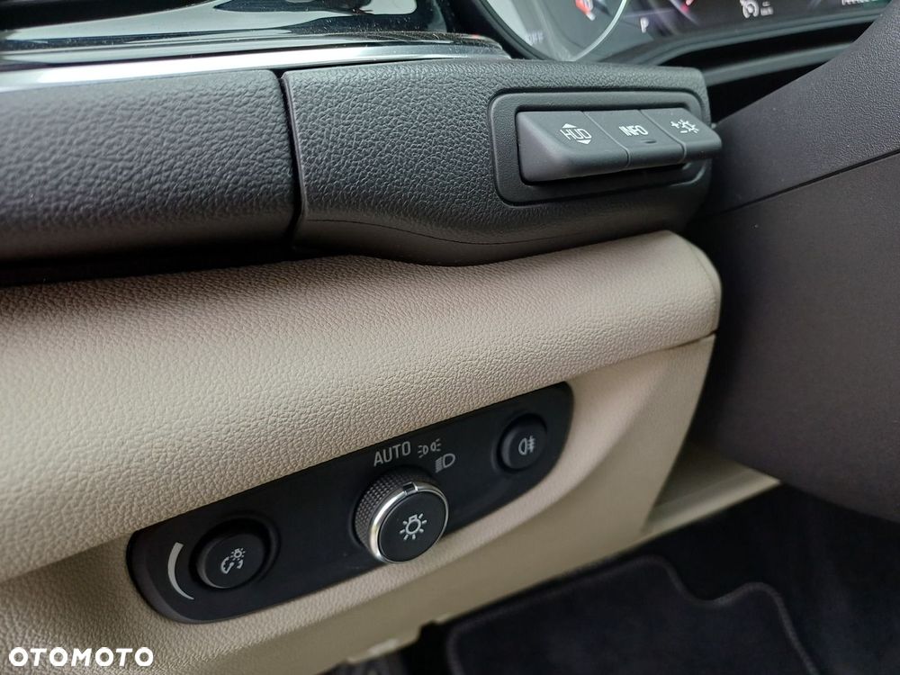 Opel Insignia 2.0 CDTI Innovation S&S - 23