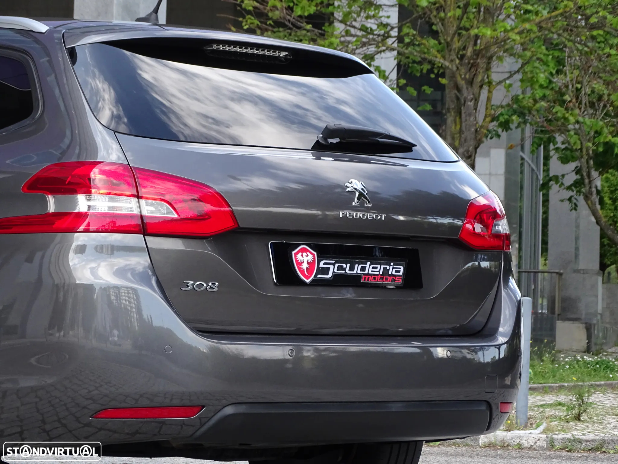 Peugeot 308 SW 1.5 BlueHDi Style - 21