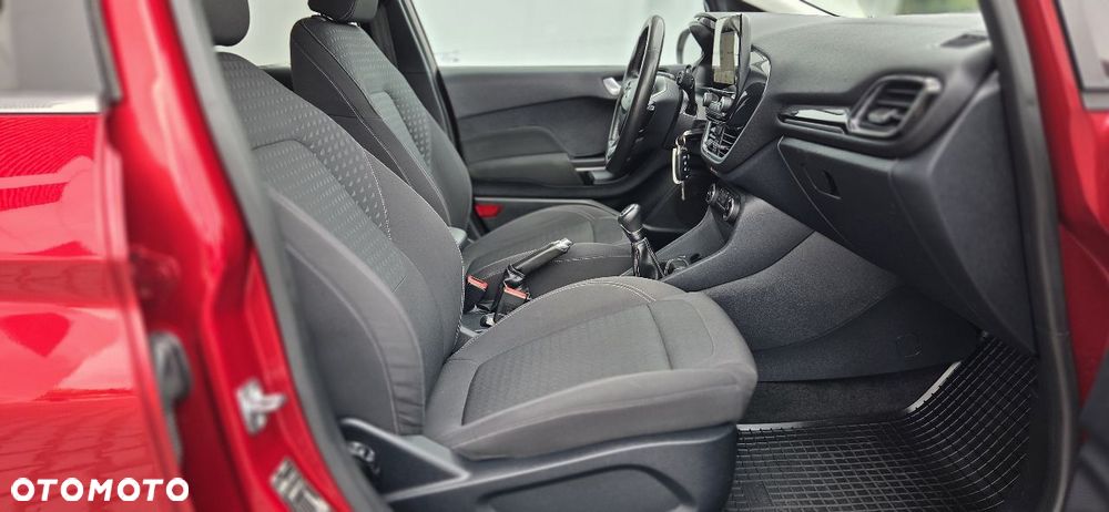 Ford Fiesta 1.1 S&S TITANIUM - 20