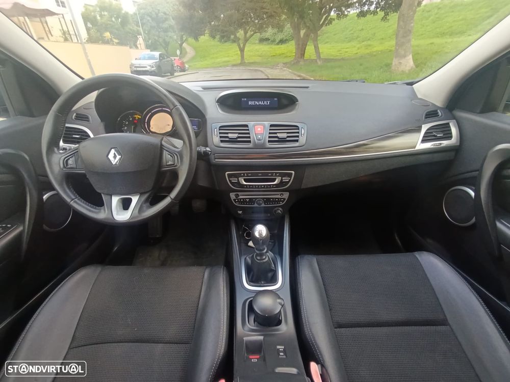 Renault Mégane Sport Tourer 1.5 dCi Dynamique S - 23