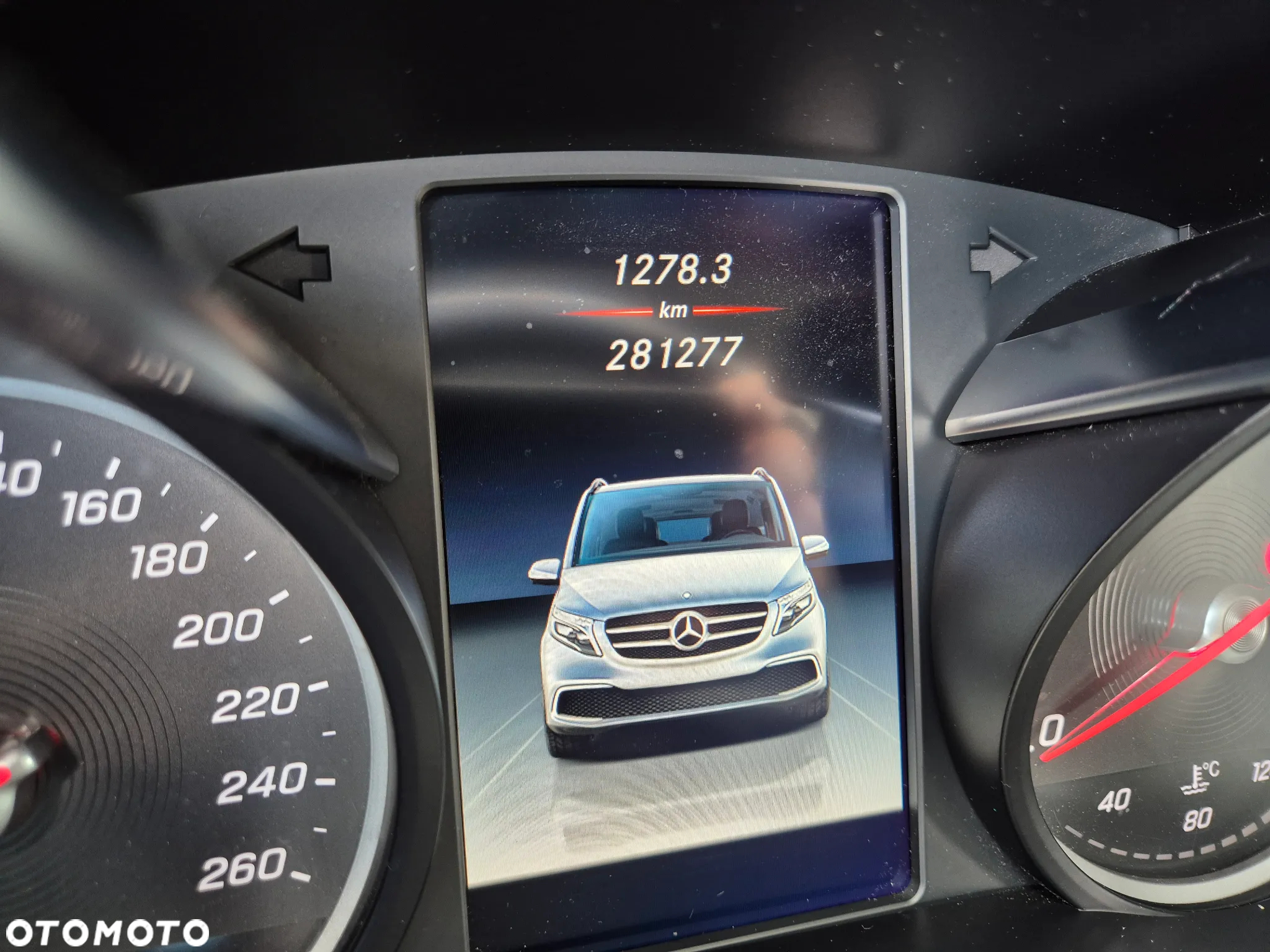 Mercedes-Benz Klasa V 220 d 4-Matic 9G-Tronic (d³ugi) - 10