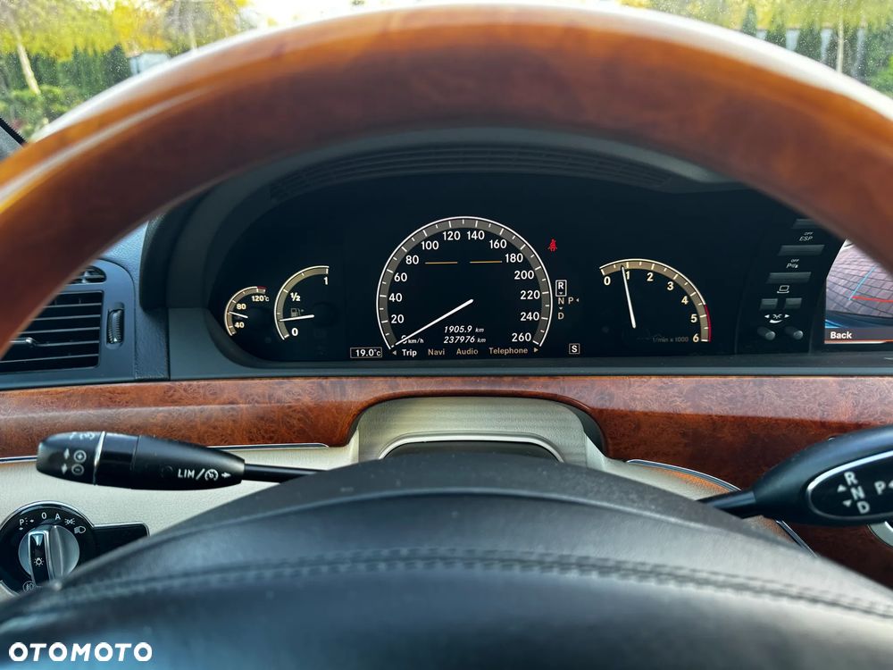 Mercedes-Benz Klasa S 320 CDI 4-Matic - 14