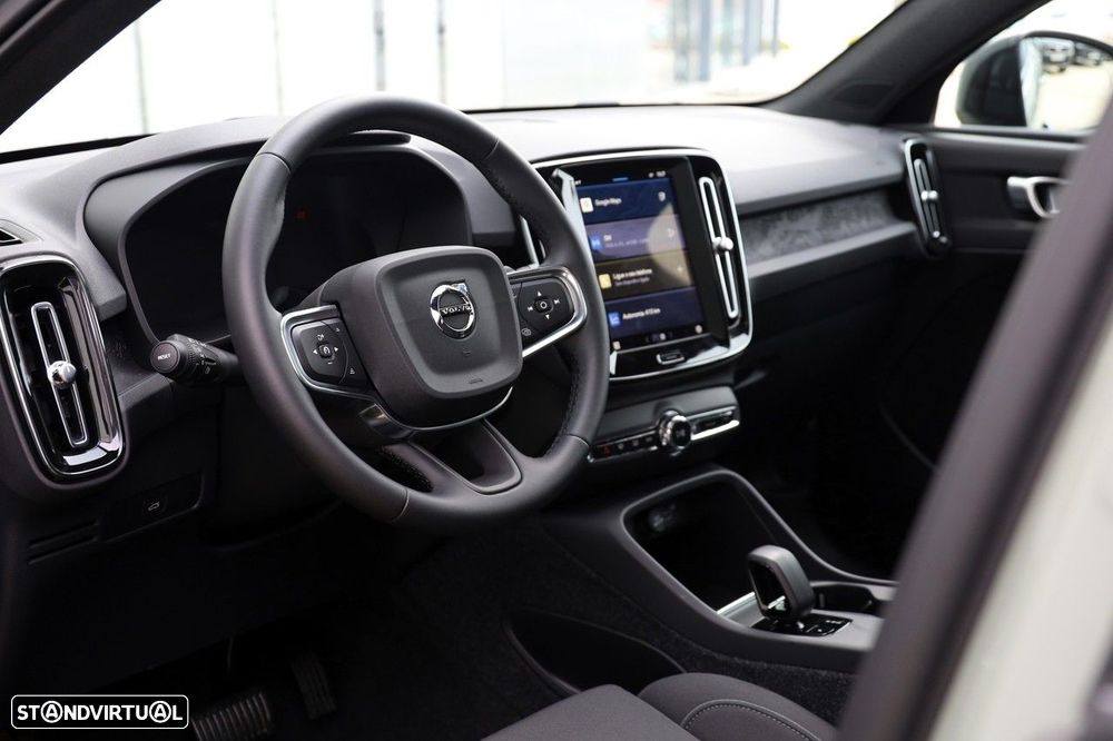 Volvo EC40 82 kWh Single Motor Extended Range Plus - 15