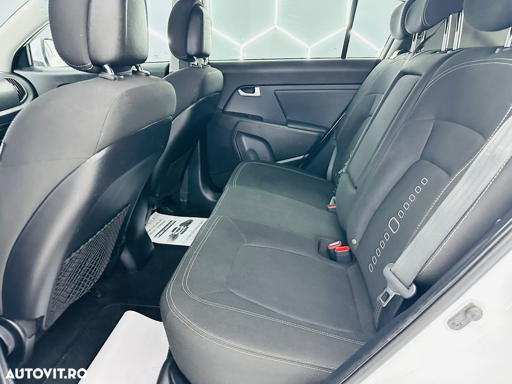 Kia Sportage 1.6 GSL MT 4x2 PREMIUM - 17