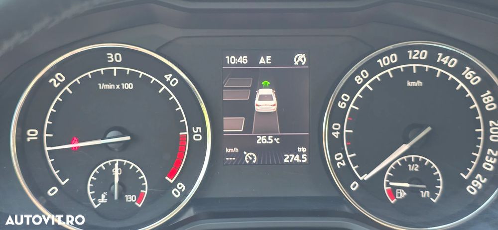 Skoda Superb 2.0 TDI Ambition - 40