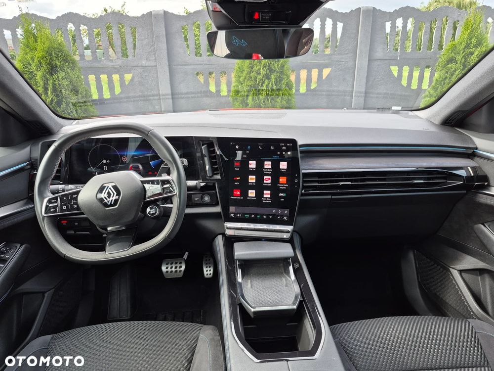 Renault Austral 1.3 TCe mHEV Iconic esprit Alpine - 8
