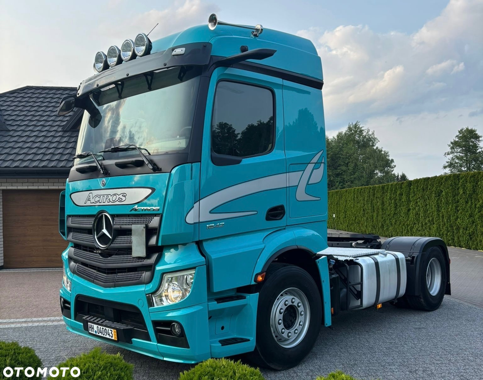 Mercedes-Benz Actros - 2