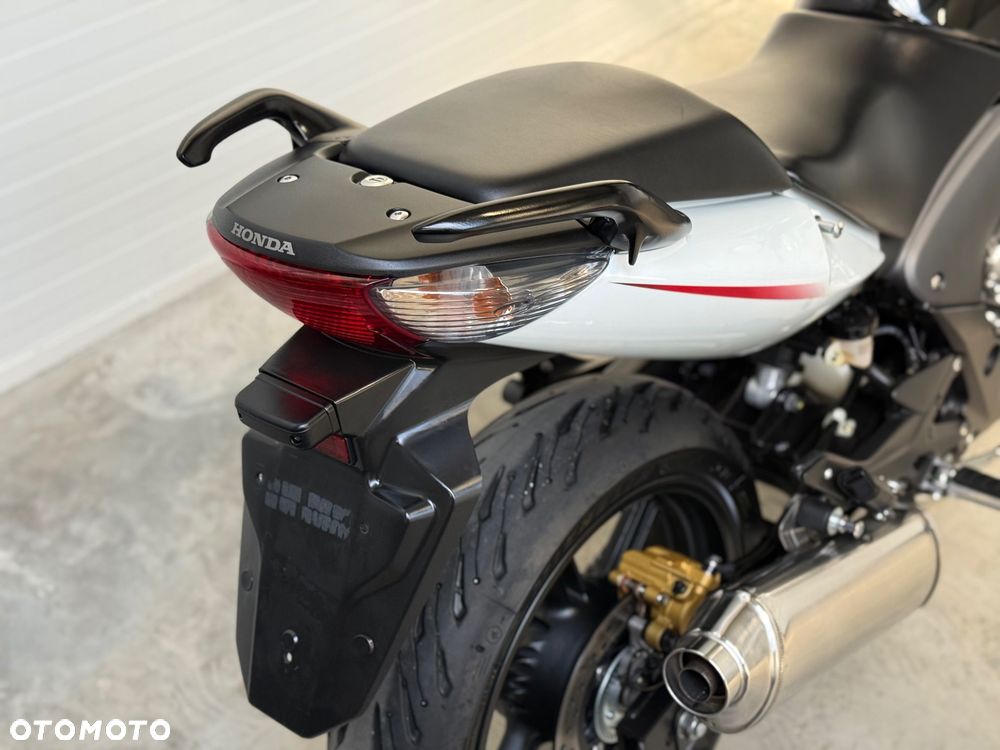Honda CBF - 21