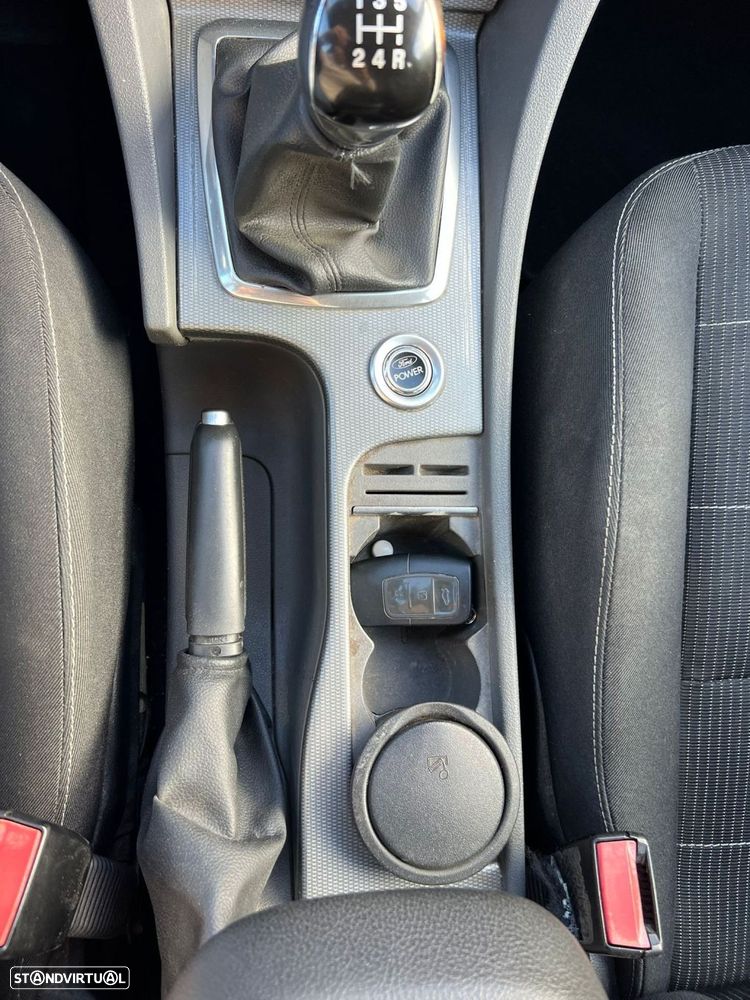 Ford Focus SW 1.6 TDCi ECOnetic - 32