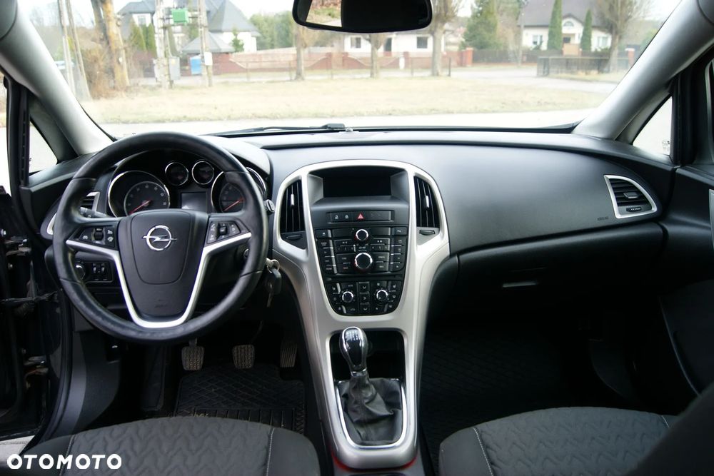 Opel Astra 1.4 Turbo Style - 28