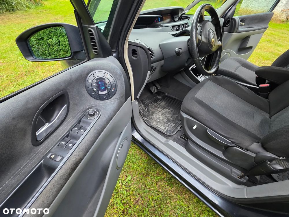 Renault Espace 2.0 Dynamique - 9