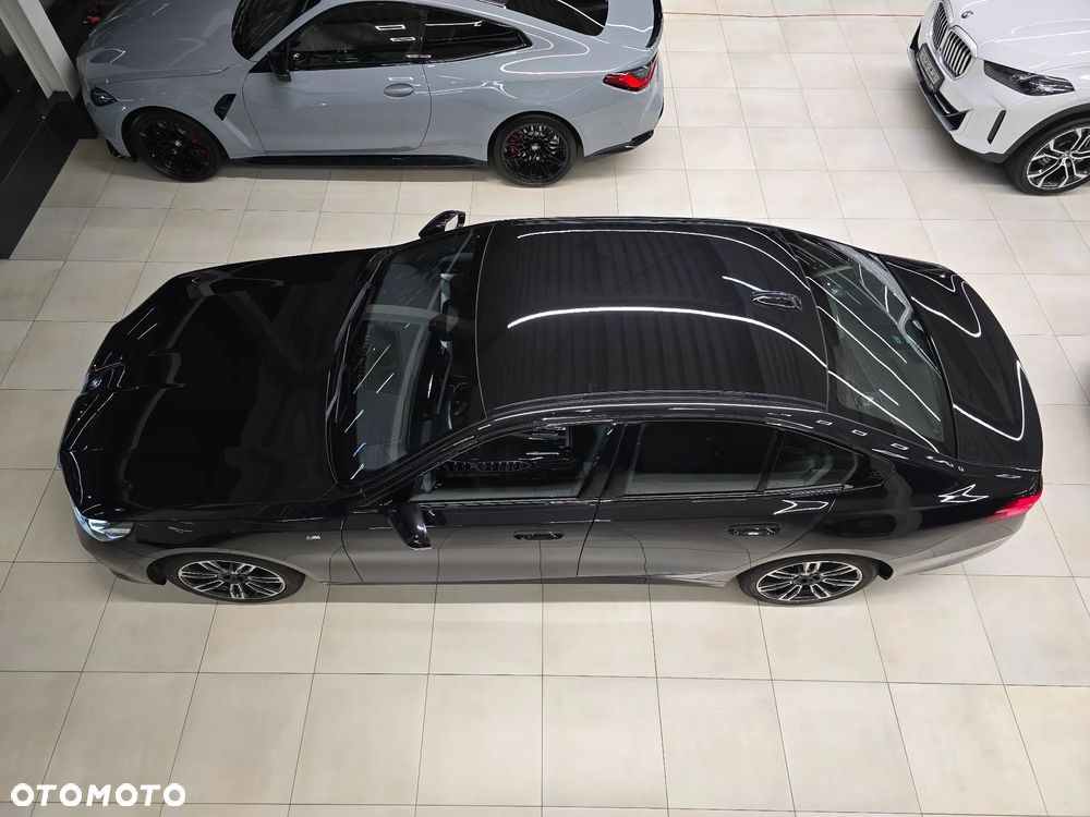 BMW Seria 5 520i mHEV M Sport - 21