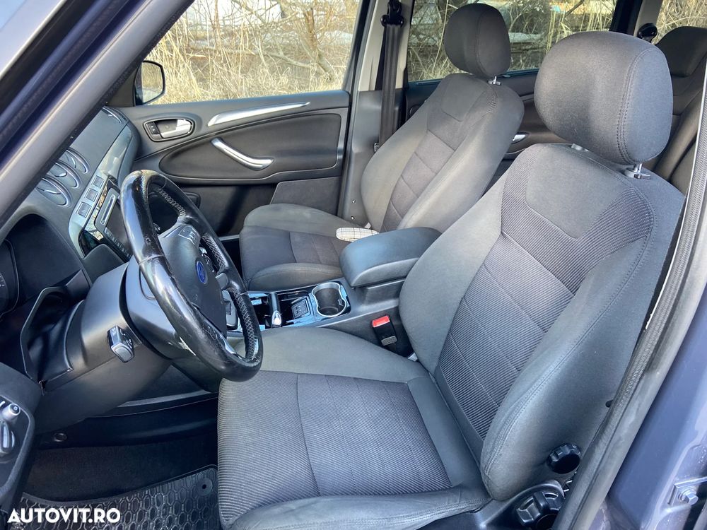 Ford Galaxy 2.0 TDCi Powershift Titanium - 14