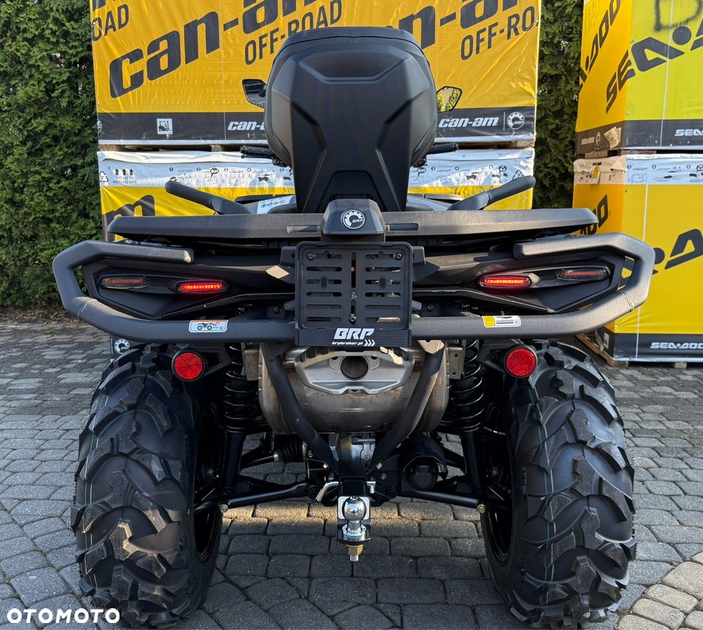 Can-Am Outlander Max - 9