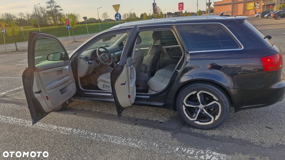Audi A4 Avant 2.0 TDI - 11