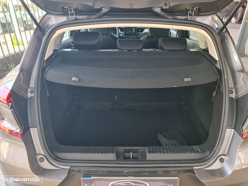 Renault Captur 1.0 TCe Equilibre Bi-Fuel - 39