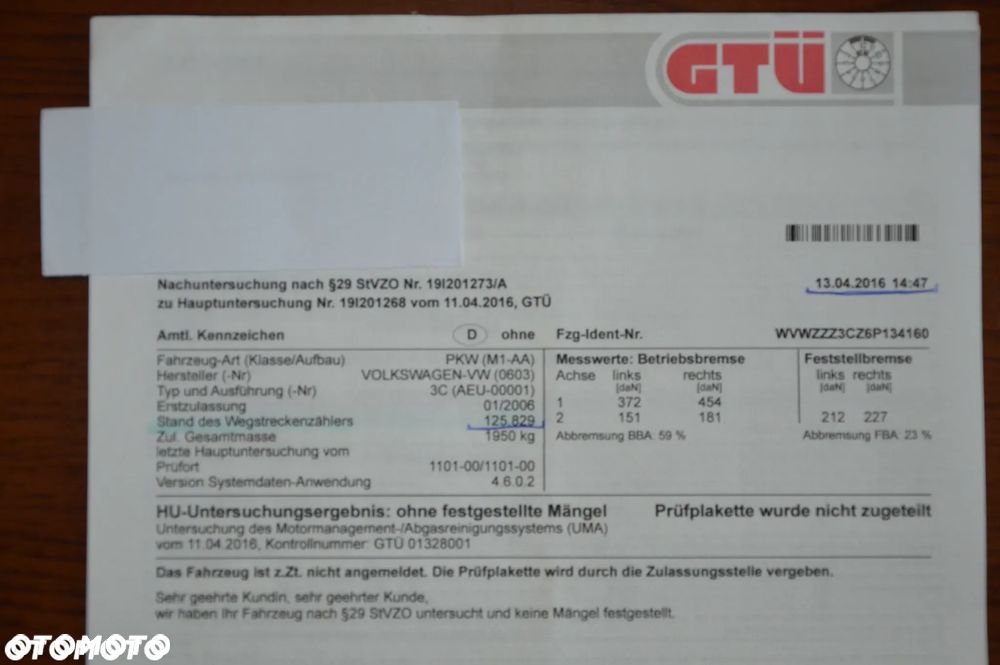 Volkswagen Passat 1.6 Trendline - 36