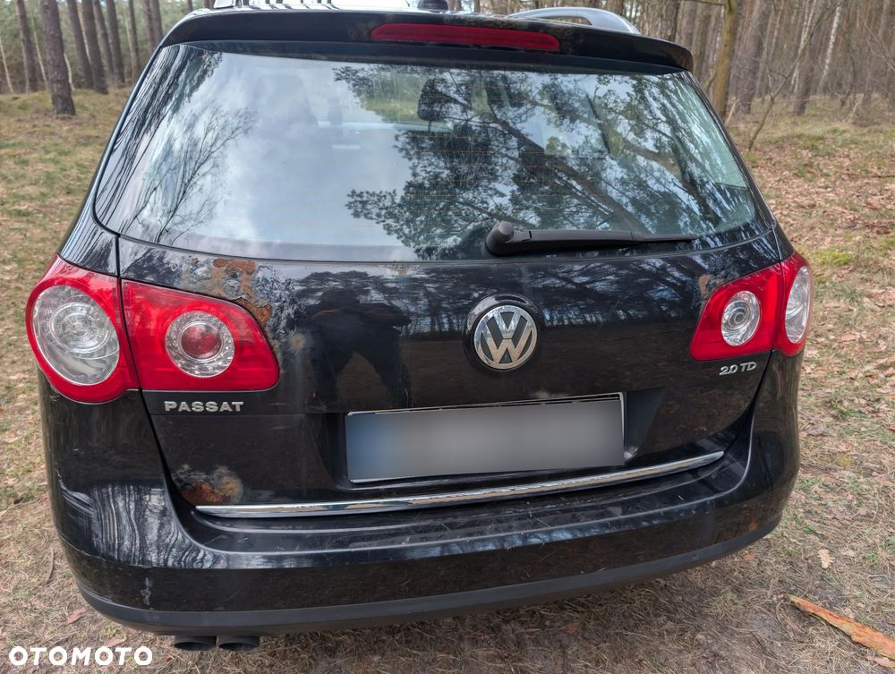Volkswagen Passat 2.0 TDI DPF Individual - 11