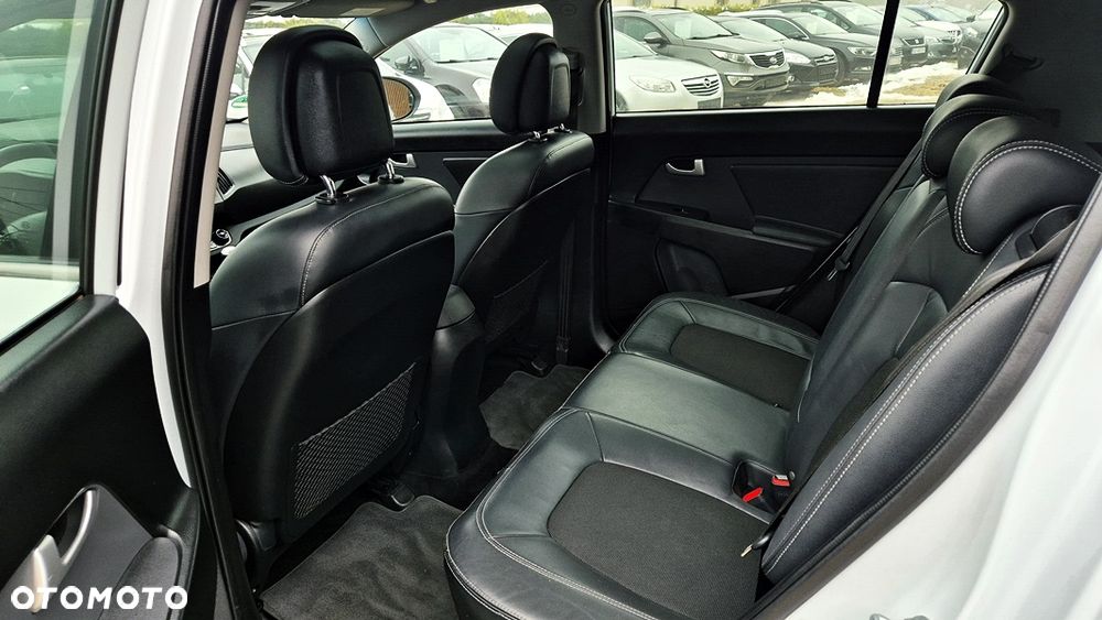 Kia Sportage 2.0 CVVT 2WD Spirit - 31