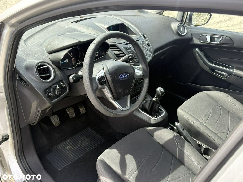 Ford Fiesta 1.0 Silver X (Trend) EU6 - 10