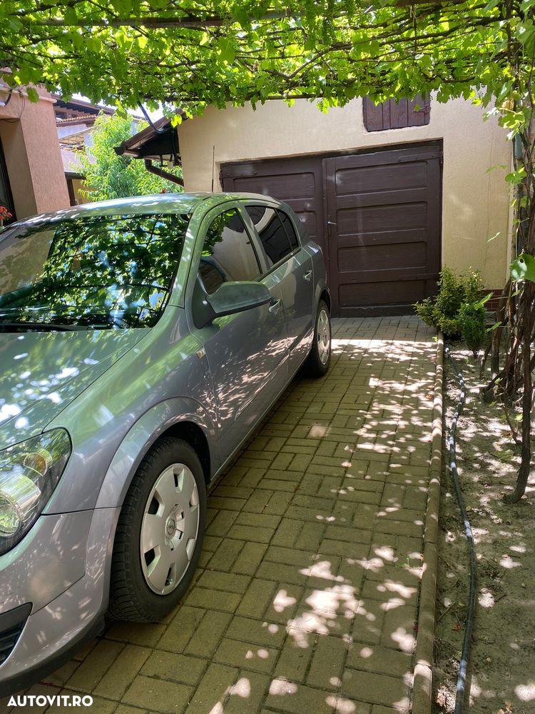 Opel Astra Classic 1.6i - 2