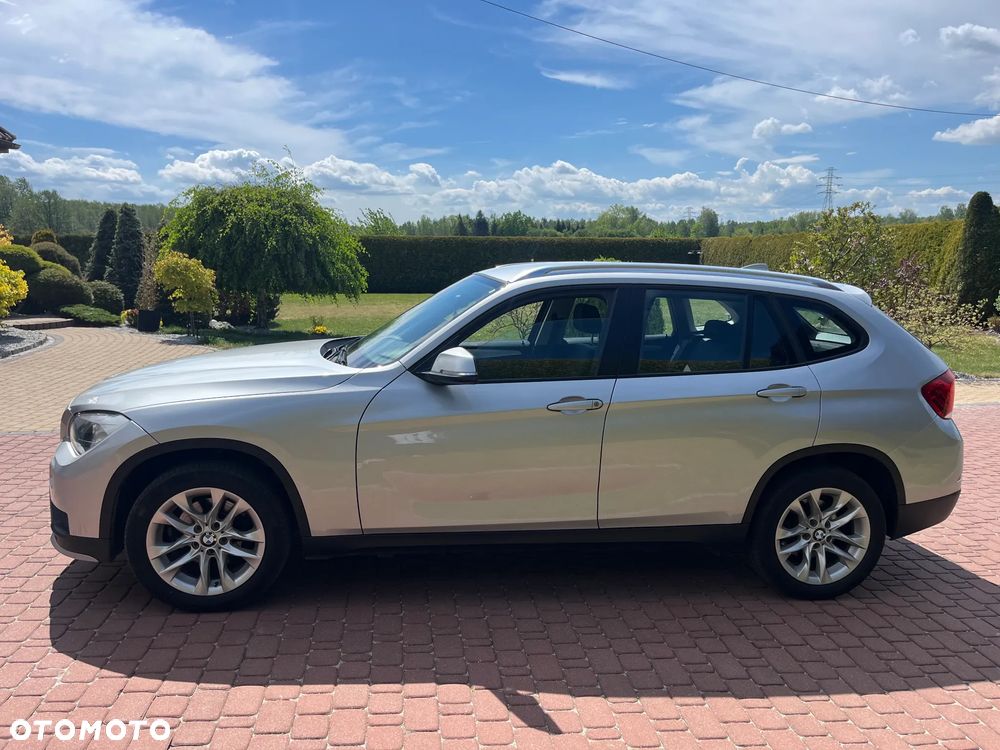 BMW X1 sDrive18i xLine - 4