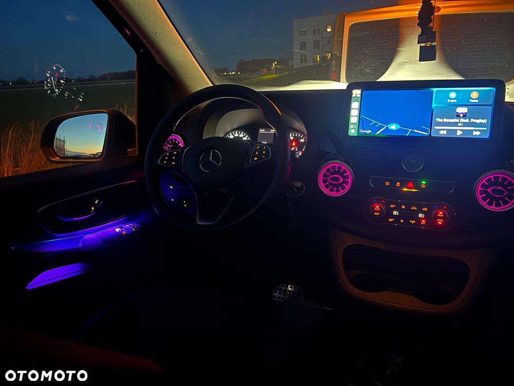 Mercedes-Benz Vito CDI Tourer Pro 447.703 - 18