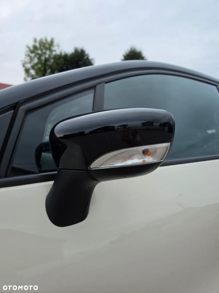Renault Captur 1.2 TCe Zen EDC - 12