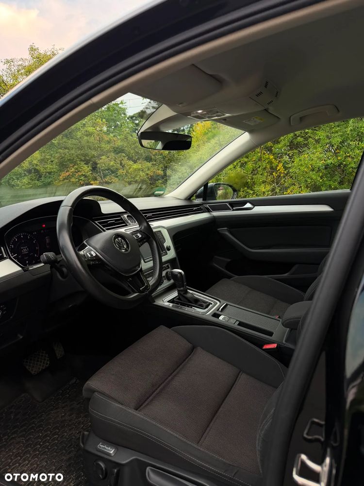 Volkswagen Passat 1.8 TSI BMT Comfortline DSG - 17