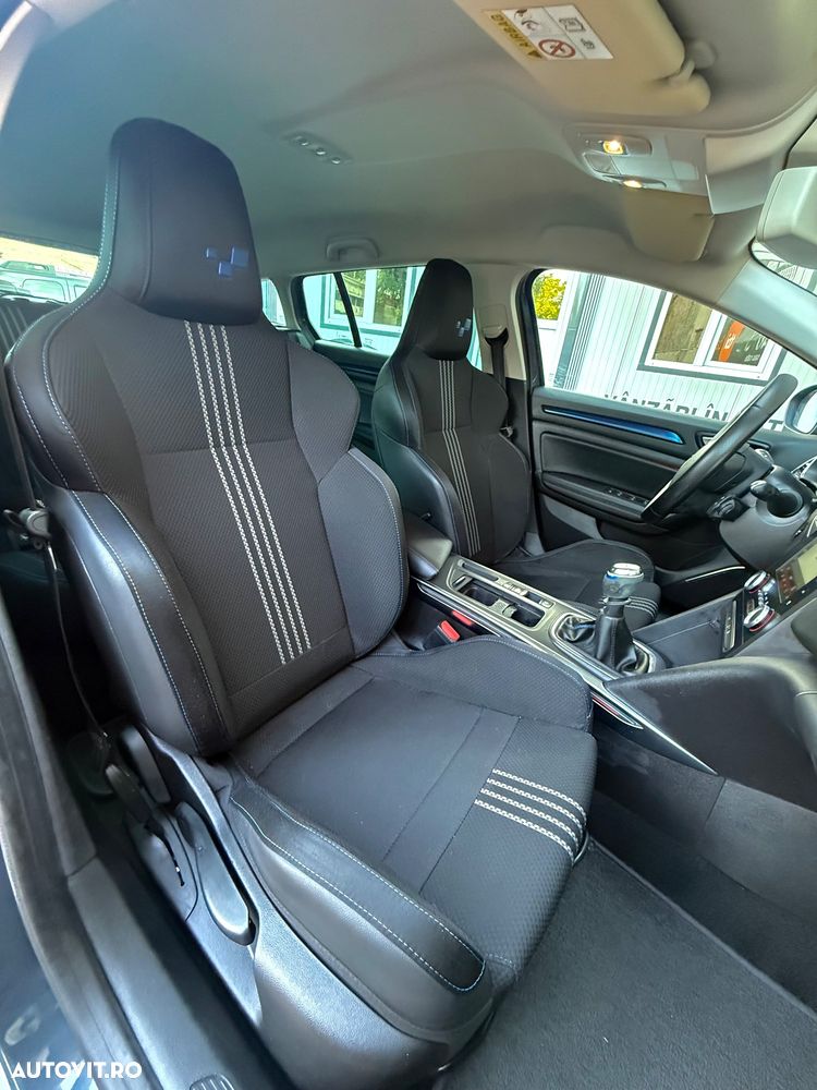 Renault Megane - 10