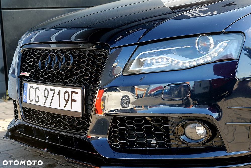 Audi A4 Avant - 11