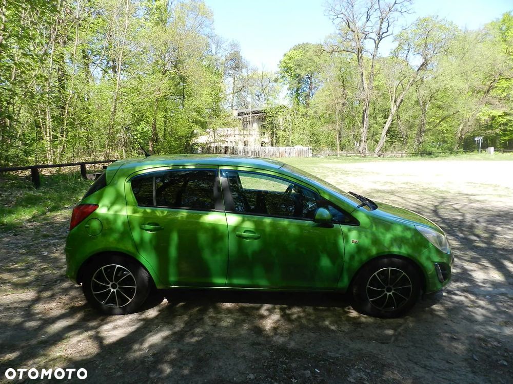 Opel Corsa - 10