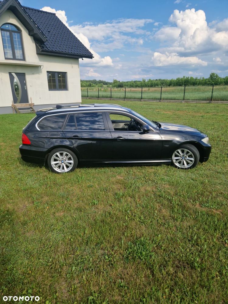 BMW Seria 3 320d - 3